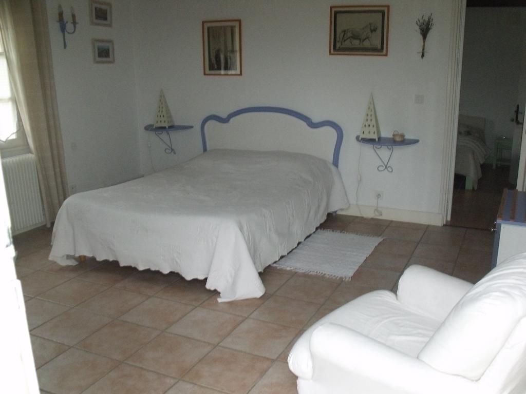 La Ferté-Saint-Cyr Althaea Bed & Breakfast 部屋 写真